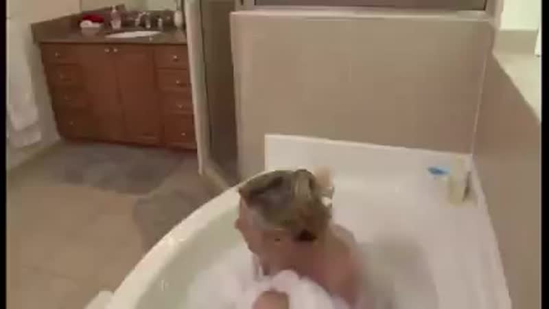 В гостях у тёщи)