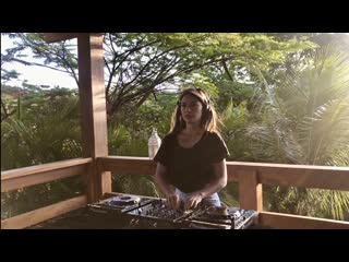 Fernanda pistelli live @ deck sessions for sixthsense australia