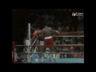 Muhammad ali dodges 21 punches in 10 seconds with style