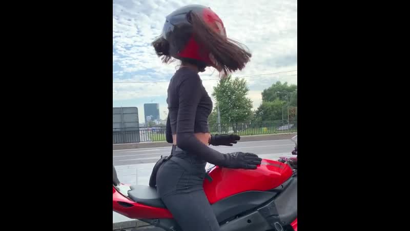 Мототаня/@tanechkaozolina/москва/мото/покатушки