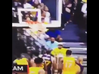 Lebron james jordan clarkson swaggy p goes for the dab