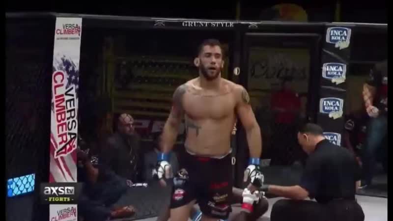 Новый для мма болевой прием