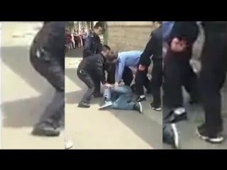 #sbad cops )street kung fu fight in north korea democratic vs communist cops 2016(суровые копы кндр)