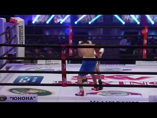 Iman ahmadov 2 0 scores two knockdowns in each of the first two rounds over murodzhon tosh