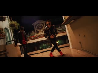 Rauw alejandro x chencho corleone el efecto (video oficial)