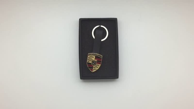 Брелок porsche золотистый