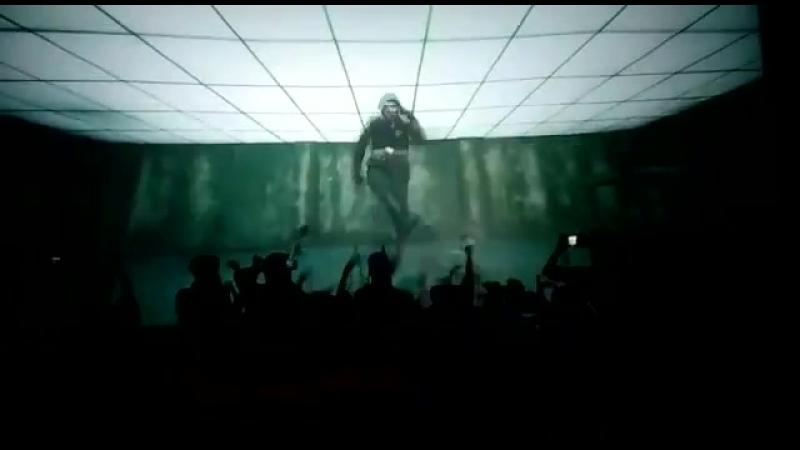 Okka mass bomma thala teesi padala deggara pedatam anna 18yearsforindustryhitdookudu