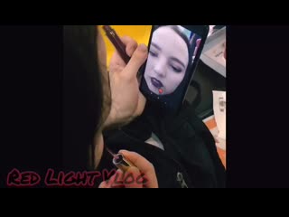 Red light vlog