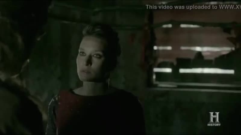 Толпа викингов принудили астрид к сексу в сарае в сериале викинги