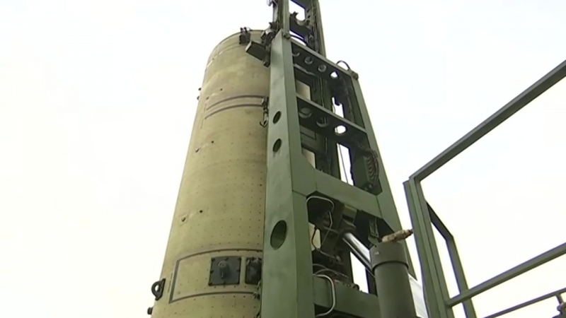 Испытательный пуск новой модернизированной ракеты российской системы про на полигоне сары шаган