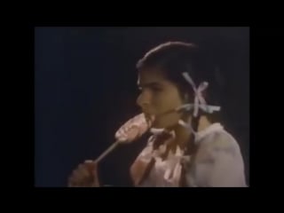 Oingo boingo little girls