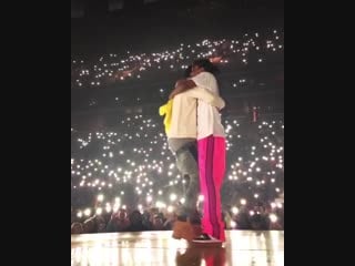 Lil yachty и a$ap rocky на одной сцене концерта «yams day» 2019 выступают под трек «1 night»