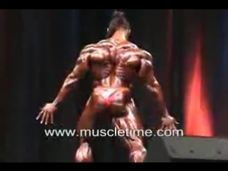 Kai greene posing to michael jackson "dirty diana" at 2007 ifbb keystone classic