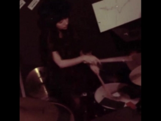 Ciscandra nostalghia instagram playing drums