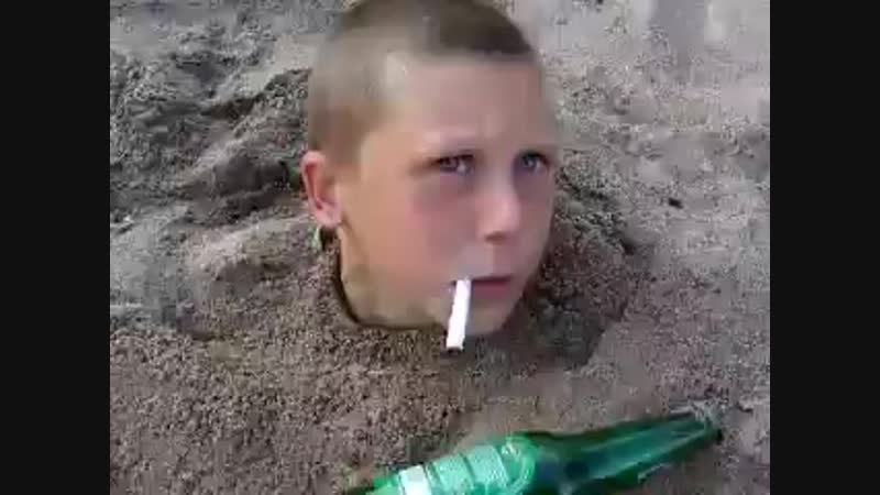 Лопата то в говне