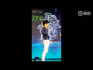 Michael's billie jean by zhang yixing