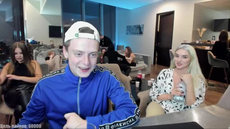 Девушка игоря хочет тройничек👥👤 mellstroy девушки со стримов