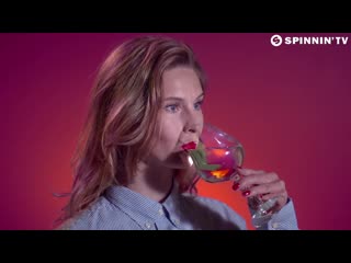 Martin solveig « 1 » (feat sam white) [official video]