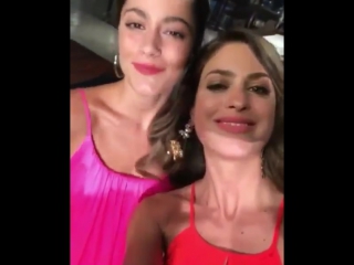 Tini with interviewer from «telefe noticias»