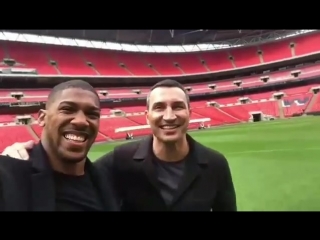 29/04/2018 anthony joshua and wladimir klitschko at wembley stadium!