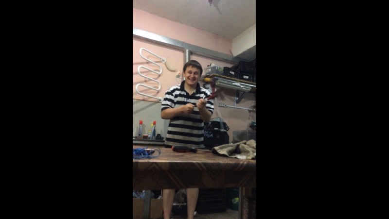 Бля, пацани робіть шось, заїбали