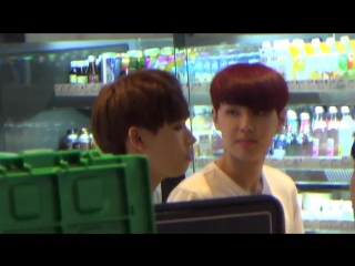 Sf9 inseong and jaeyoon shopping after easy love pre recording at mcountdown