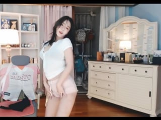 Hot korean girl dancing || k pop