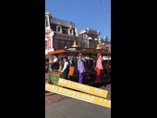 Video darren criss john stamos via julia voths ig story