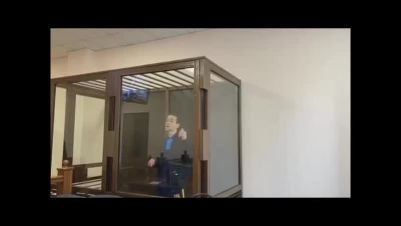 В одессе обвиняемый взял в заложники судью и присутствующих в зале