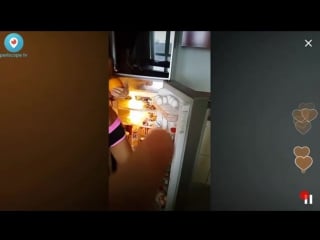 Отчим поставил падчерицу раком и трахнул
