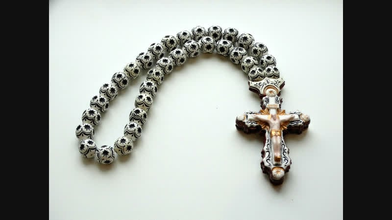 Чётки и обереги "распятие христа" с узорами