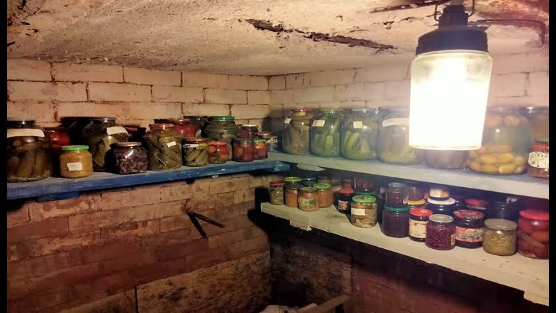 Подвал в частном доме/ вентиляция/ свет