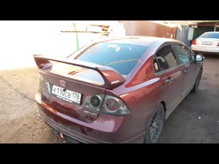 Упоры на багажник honda civic 8