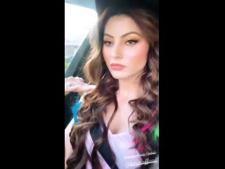 Urvashi rautela on instagram stories