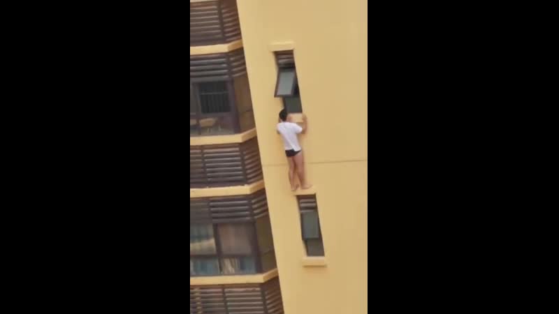 Возвращаюсь я с работы, ставлю рашпиль у стены…