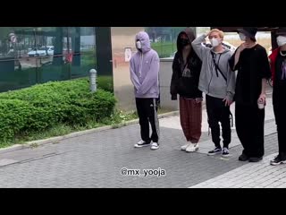 [200525] monsta x fancam @ arriving at tiktok stage live from seoul