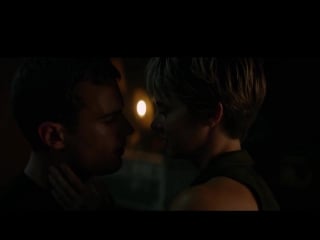 Tris and four love scenes kisses theo james and shailene woodley