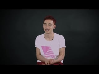 Years & years about palo santo, pressure, science fiction and sexuality diffus