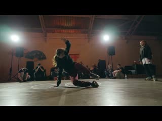 Onna bugeisya 1x1 ↔ firefox vs fox ↔ 1'8 ↔ break rave cypher #breakrave #bmvideo