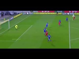 Diogo dalot welcome to ac milan amazing defensive skills, tackles goals 2020