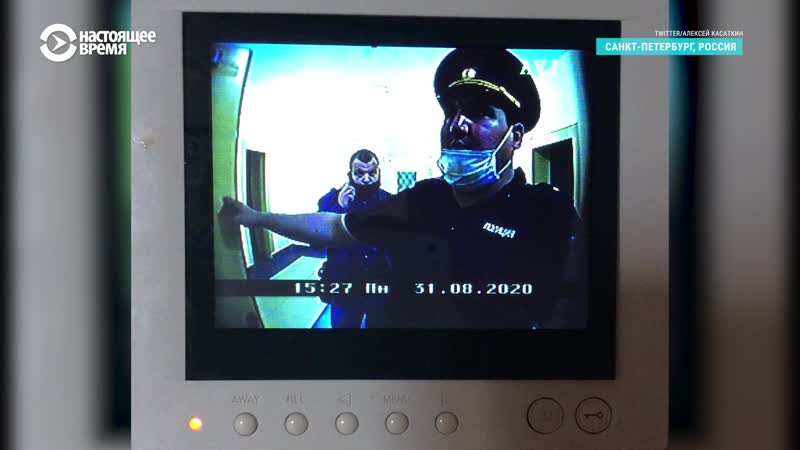 Полиция пришла к автору надписи “питер за навального”