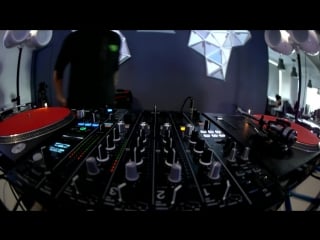 Seb zito deep rollers set in the lab ldn
