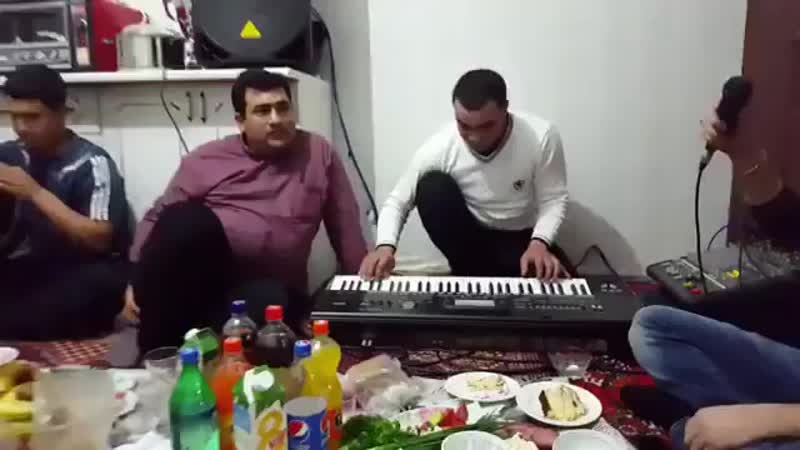 Pälwan halmyradow halk aýdym