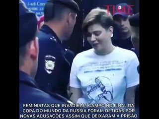 Alegria fugaz! o grupo de punk rock feminista russo pussyriot, que se tornou conhecido por