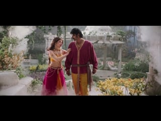 Baahubali (2015) love dance