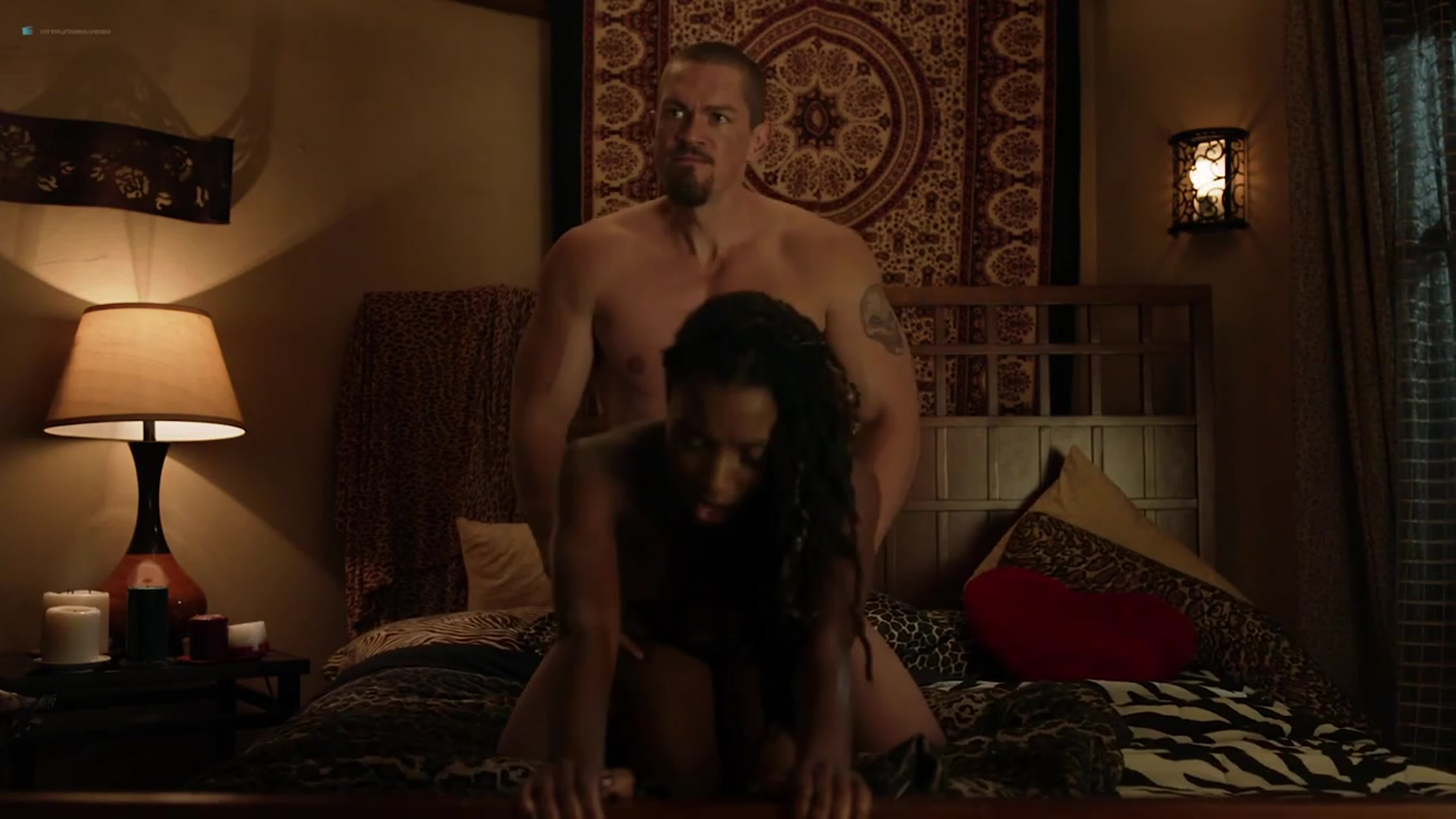 Анальный секс в офисте порно видео