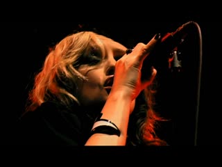 Goldfrapp – train • live at somerset house, 13th july 2003