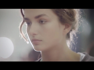 Model profiling andreea diaconu