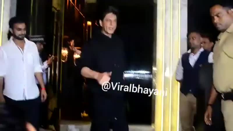 #shahrukhkhan at his best bash