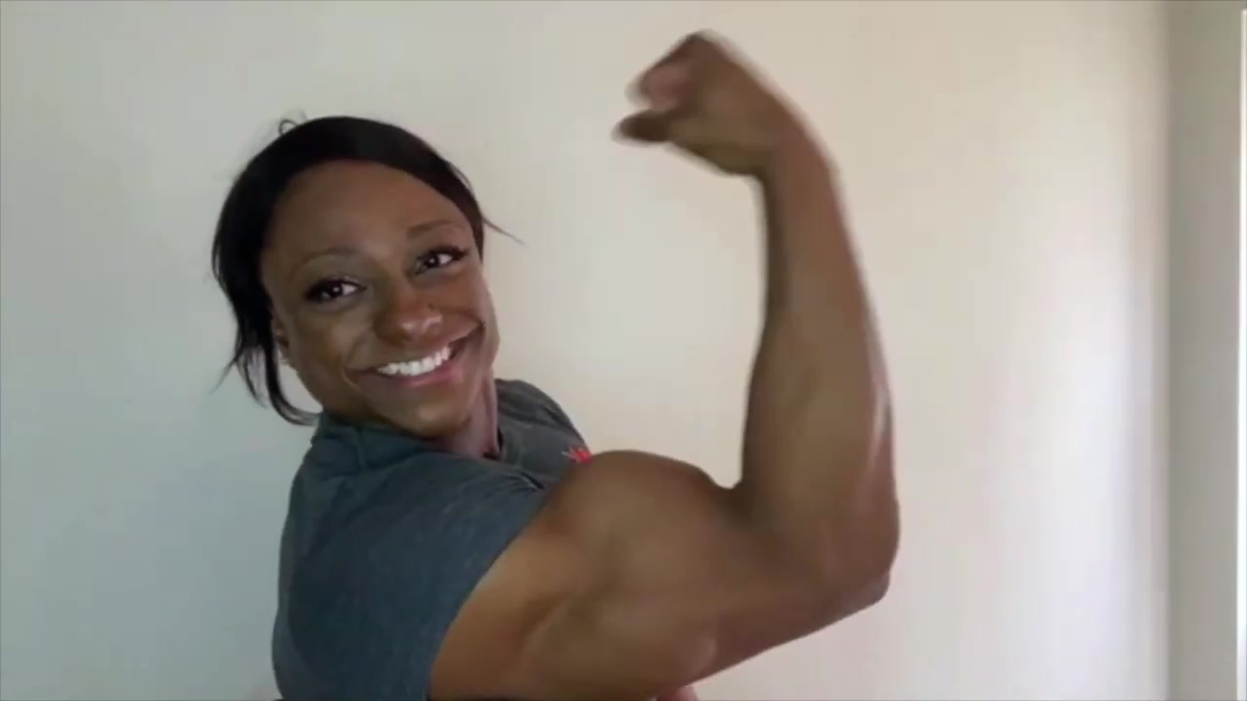 Andrea shaw flex biggest biceps